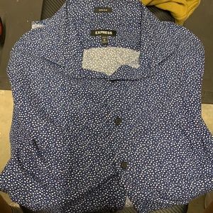 Long sleeve dress shirt. Size M. Flowery pattern.